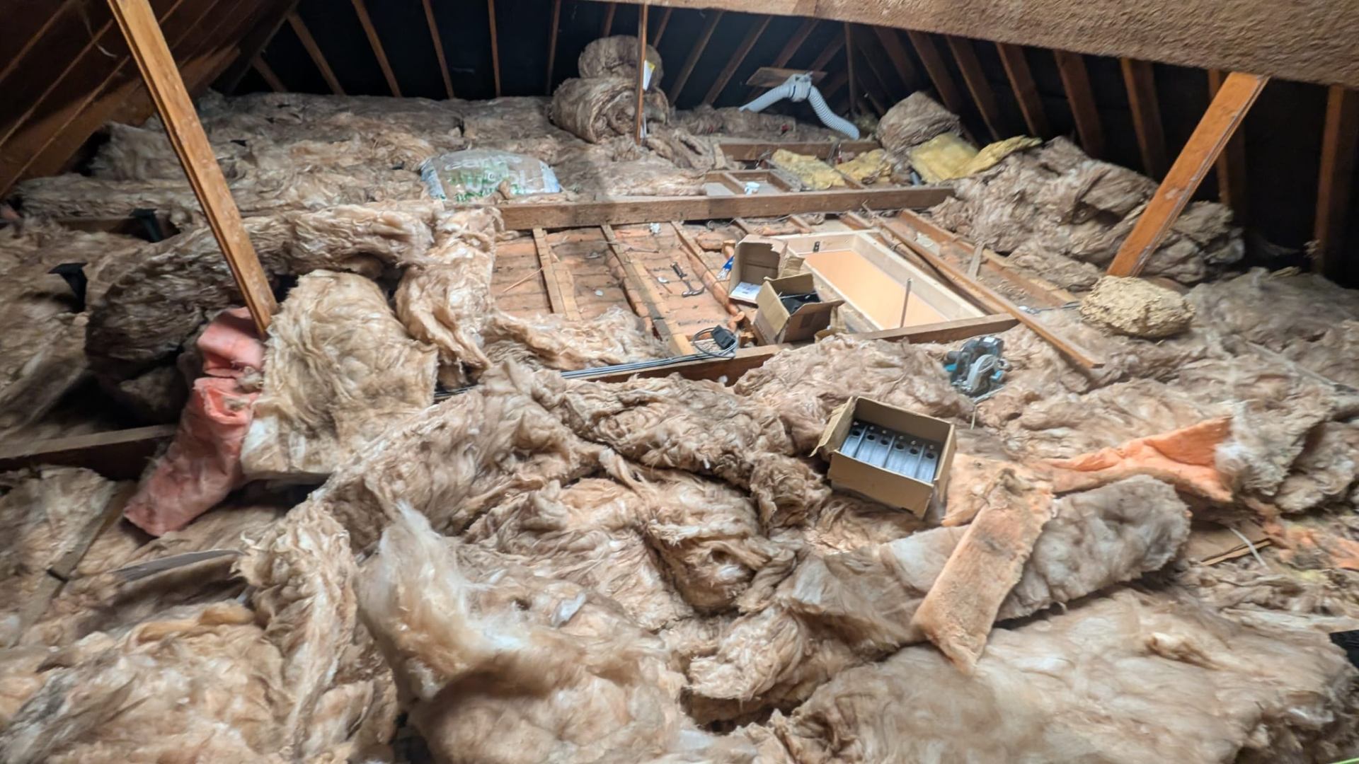 Fully boarded loft with central walkway, Loft Kings install in Redditch
